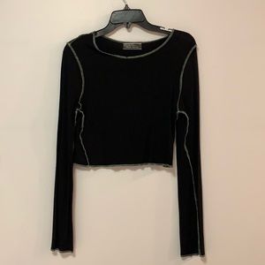 Black Long Sleeve Crop Exposed Stitching
